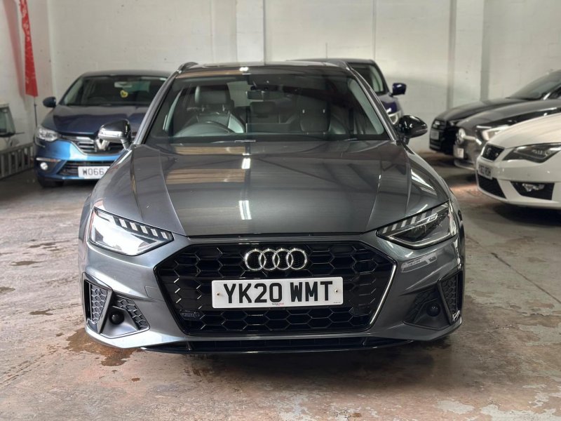 View AUDI A4 AVANT 2.0 TDI 35 Black Edition S Tronic Euro 6 (s/s) 5dr