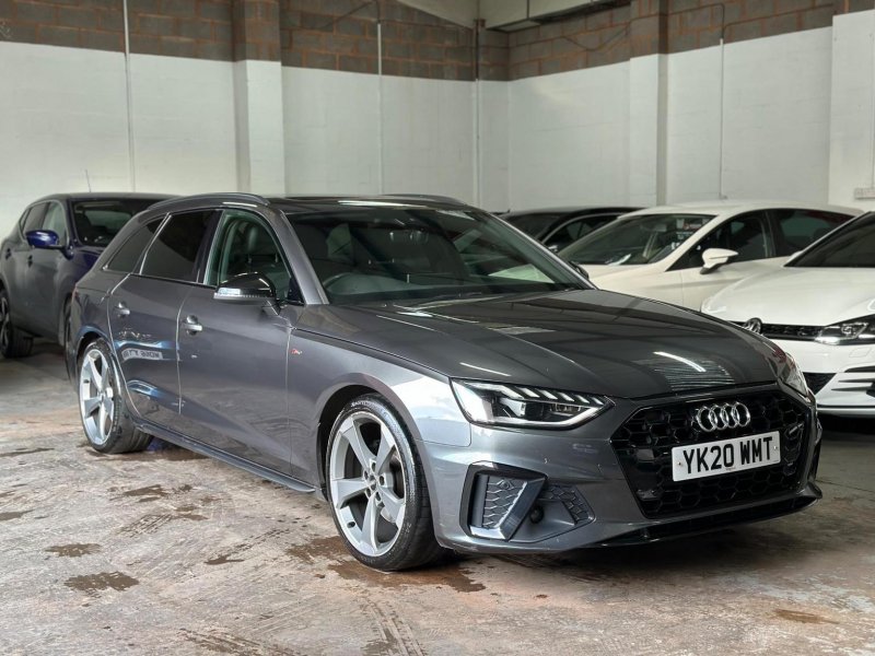 View AUDI A4 AVANT 2.0 TDI 35 Black Edition S Tronic Euro 6 (s/s) 5dr