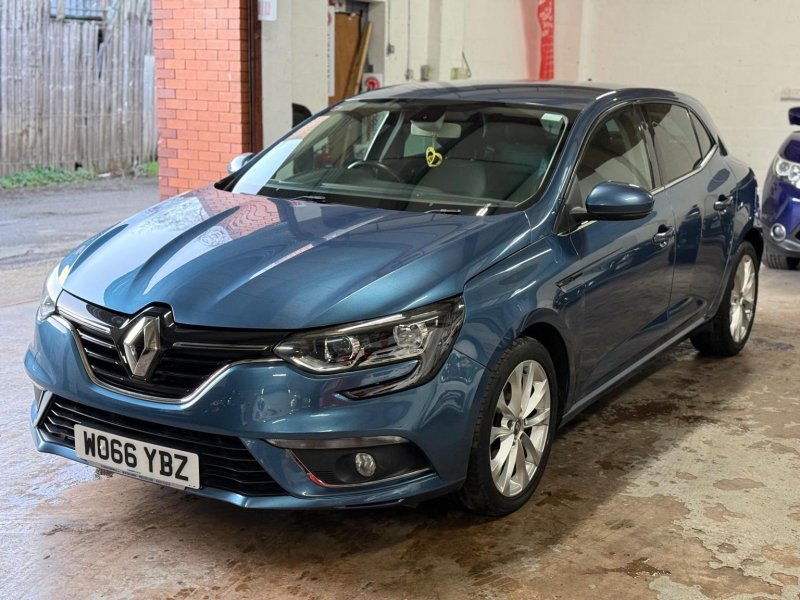 View RENAULT MEGANE 1.5 dCi Expression + Euro 6 (s/s) 5dr
