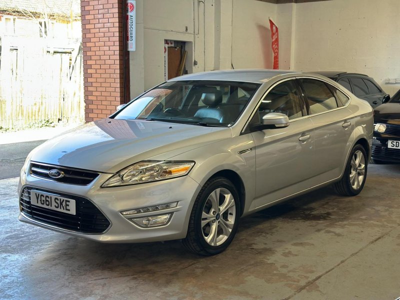 View FORD MONDEO 2.0 Titanium Euro 5 5dr
