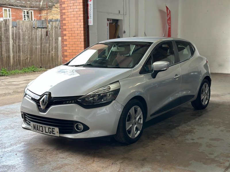 View RENAULT CLIO 1.2 16V Expression + Euro 5 5dr