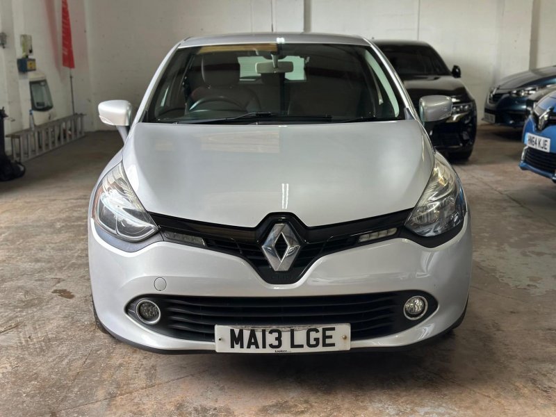 View RENAULT CLIO 1.2 16V Expression + Euro 5 5dr