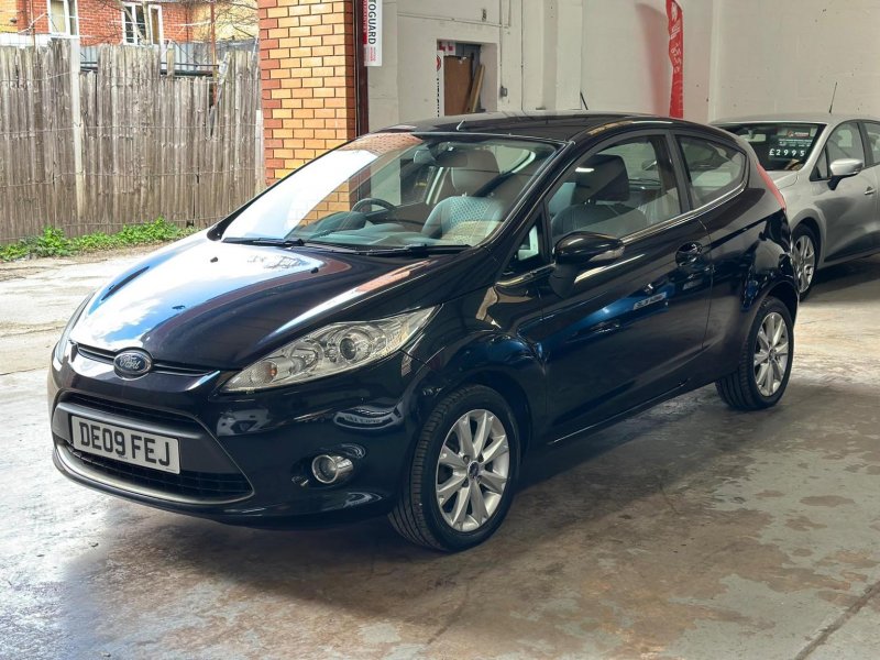View FORD FIESTA 1.25 Zetec 3dr