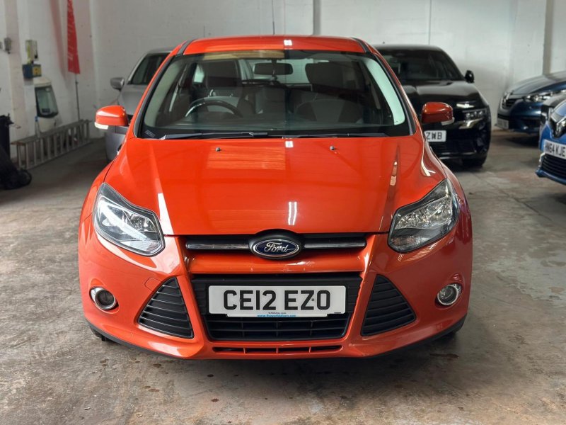 View FORD FOCUS 1.6 TDCi Zetec Euro 5 (s/s) 5dr