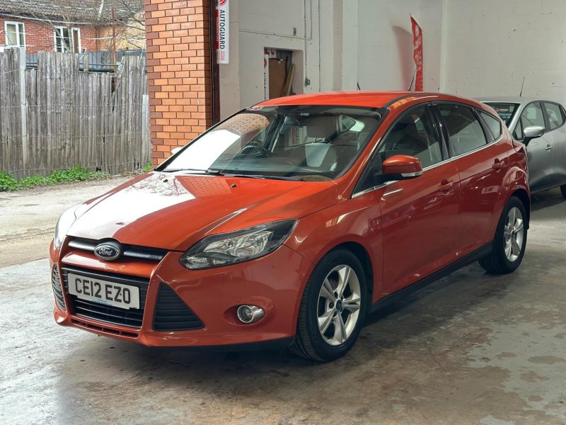 View FORD FOCUS 1.6 TDCi Zetec Euro 5 (s/s) 5dr