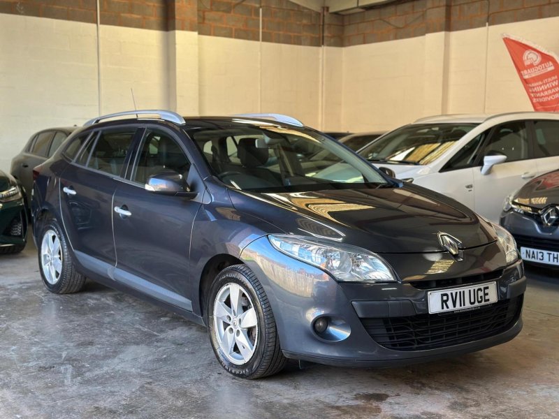 View RENAULT MEGANE 1.5 dCi Dynamique TomTom Sport Tourer Euro 5 5dr