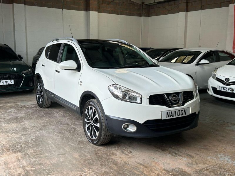 View NISSAN QASHQAI 1.5 dCi n-tec 2WD Euro 5 5dr