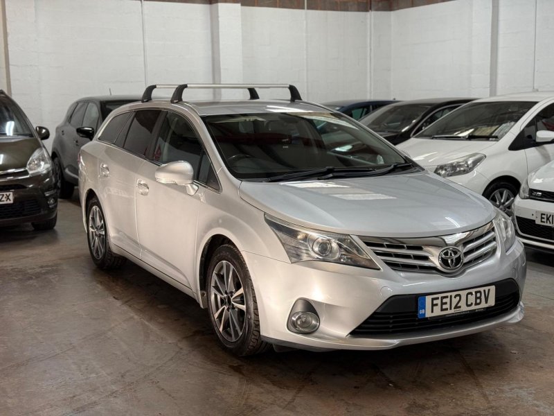 View TOYOTA AVENSIS 2.2 D-4D TR Tourer Euro 5 5dr