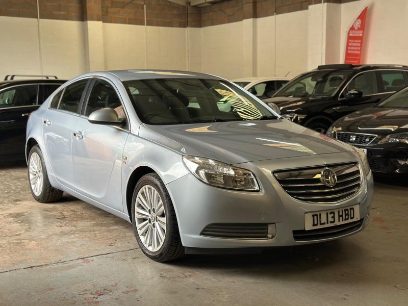 View VAUXHALL INSIGNIA 2.0 CDTi ecoFLEX SE Nav Euro 5 (s/s) 5dr