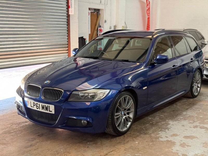 View BMW 3 SERIES 2.0 320d Sport Plus Edition Touring Steptronic Euro 5 5dr