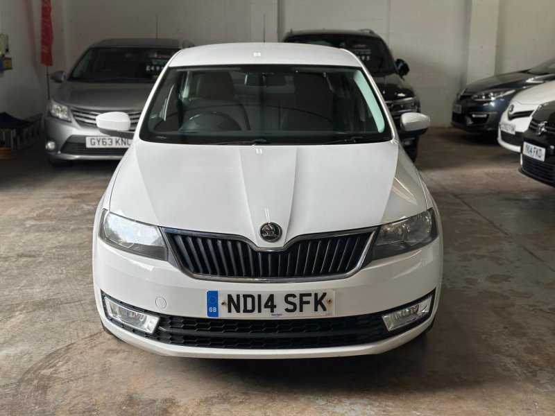 View SKODA RAPID 1.6 TDI SE Euro 5 5dr