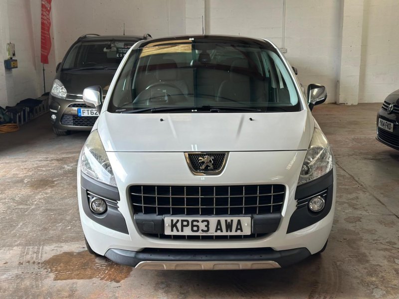 View PEUGEOT 3008 1.6 e-HDi Allure EGC Euro 5 (s/s) 5dr