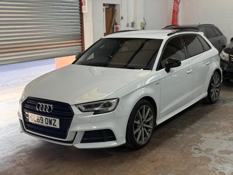 View AUDI A3 1.5 TFSI CoD 35 S line Sportback S Tronic Euro 6 (s/s) 5dr